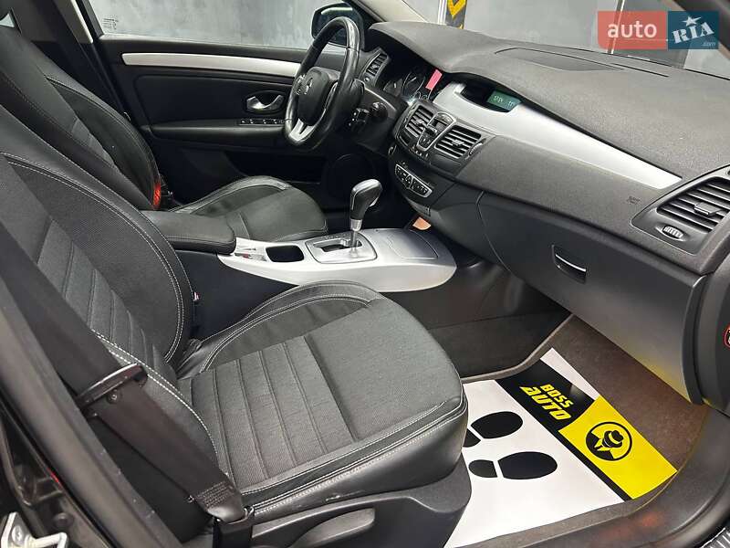 Универсал Renault Laguna 2007 в Черновцах