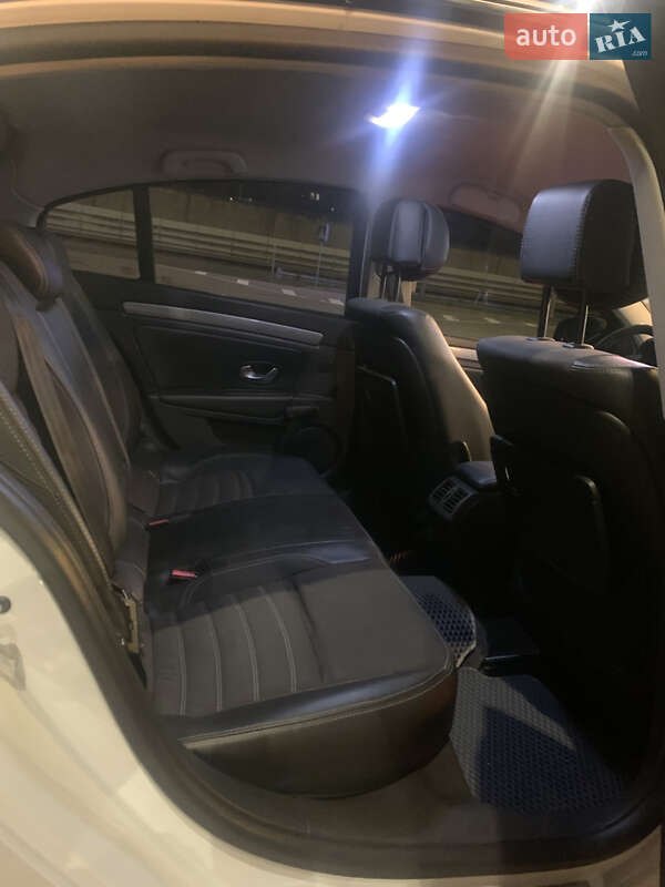 Ліфтбек Renault Laguna 2012 в Києві