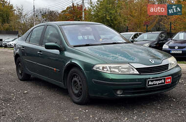Лифтбек Renault Laguna 2001 в 