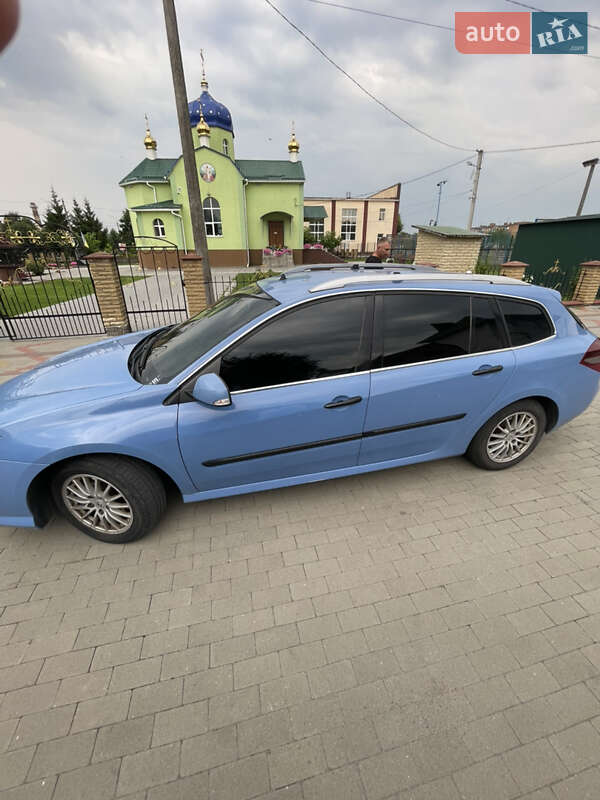 Универсал Renault Laguna 2011 в Калиновке