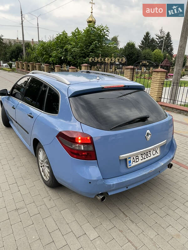Универсал Renault Laguna 2011 в Калиновке