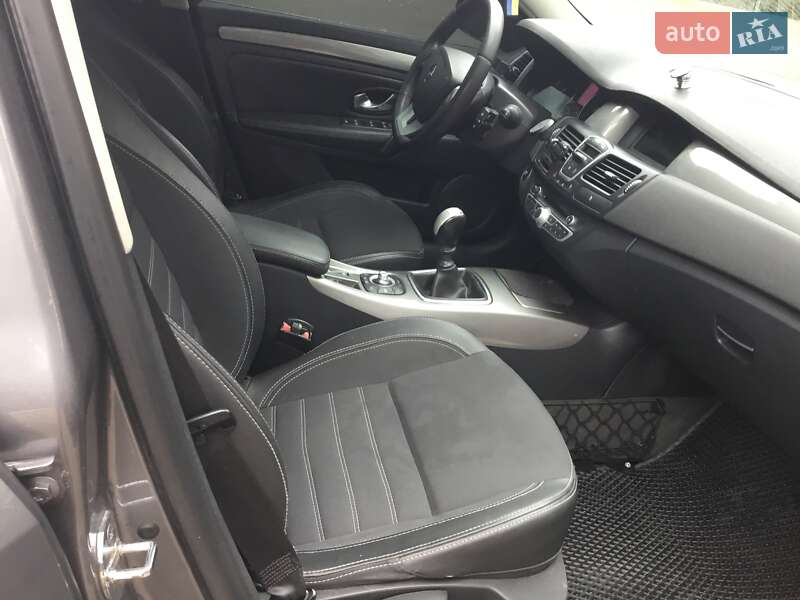 Лифтбек Renault Laguna 2012 в Киеве фото 65 Лифтбек Renault Laguna 2012 в Киеве