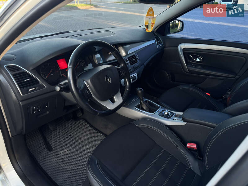Лифтбек Renault Laguna 2014 в Коломые