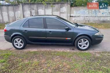 Ліфтбек Renault Laguna 2004 в  фото 11 Ліфтбек Renault Laguna 2004 в