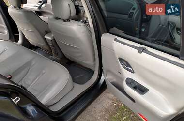 Ліфтбек Renault Laguna 2004 в  фото 14 Ліфтбек Renault Laguna 2004 в