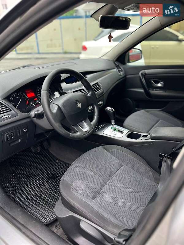 Ліфтбек Renault Laguna 2008 в Вінниці