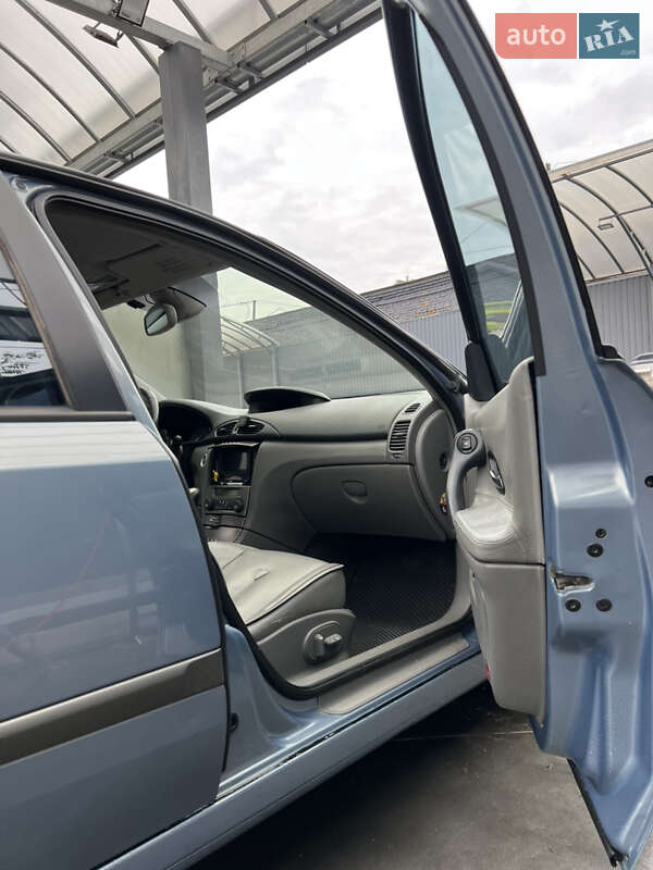 Ліфтбек Renault Laguna 2003 в Хмельницькому