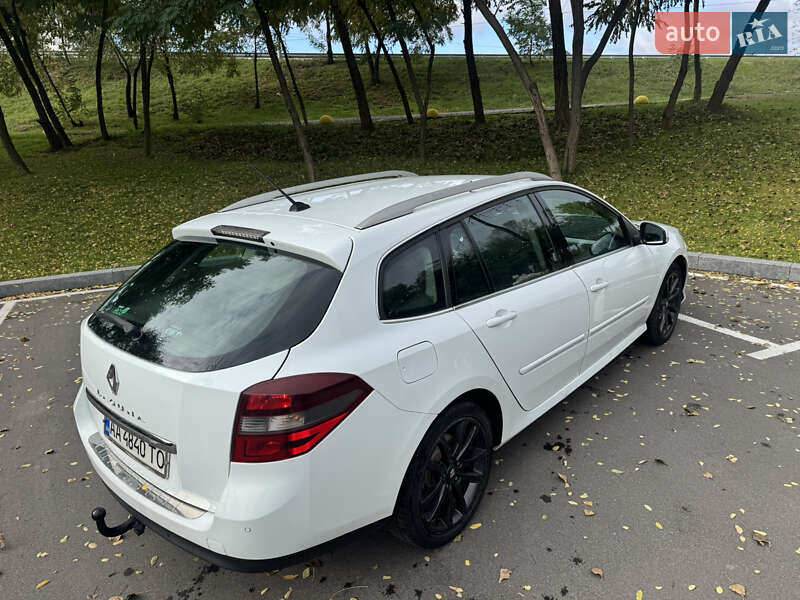 Універсал Renault Laguna 2011 в Києві
