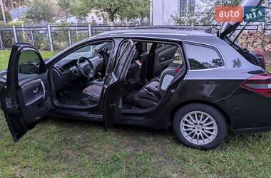 Универсал Renault Laguna 2011 в 