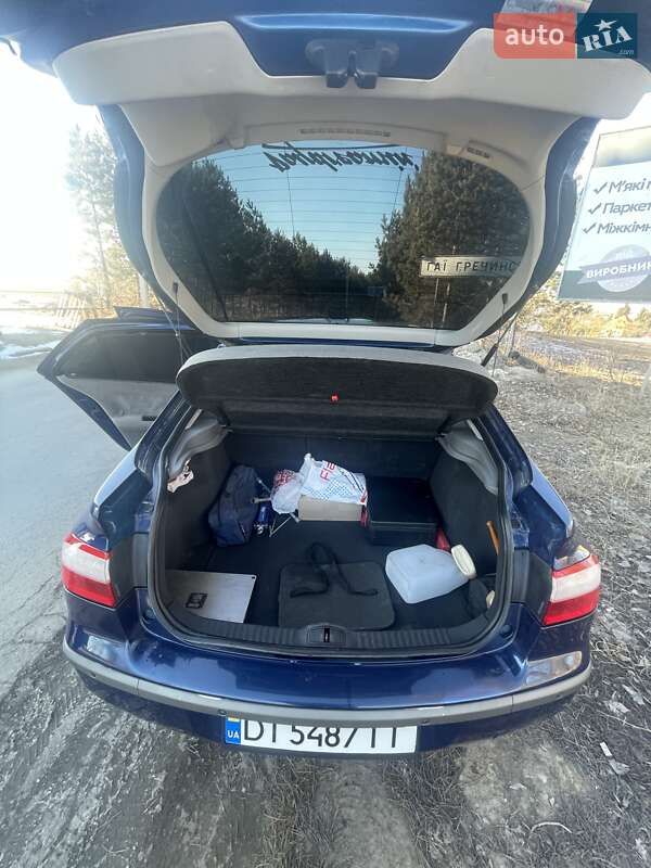 Лифтбек Renault Laguna 2003 в Тернополе