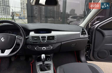Универсал Renault Laguna 2011 в 