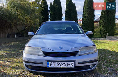 Ліфтбек Renault Laguna 2001 в  фото 12 Ліфтбек Renault Laguna 2001 в