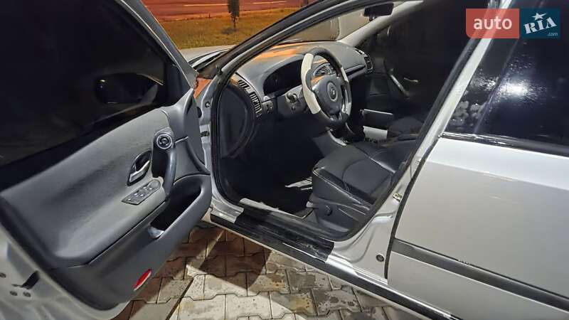 Универсал Renault Laguna 2006 в Черновцах фото 3 Универсал Renault Laguna 2006 в Черновцах