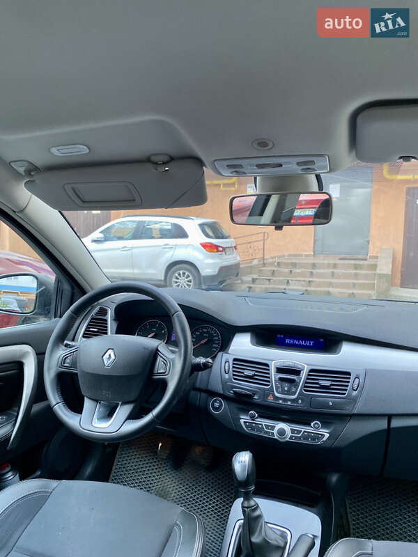 Ліфтбек Renault Laguna 2011 в Івано-Франківську фото 14 Ліфтбек Renault Laguna 2011 в Івано-Франківську