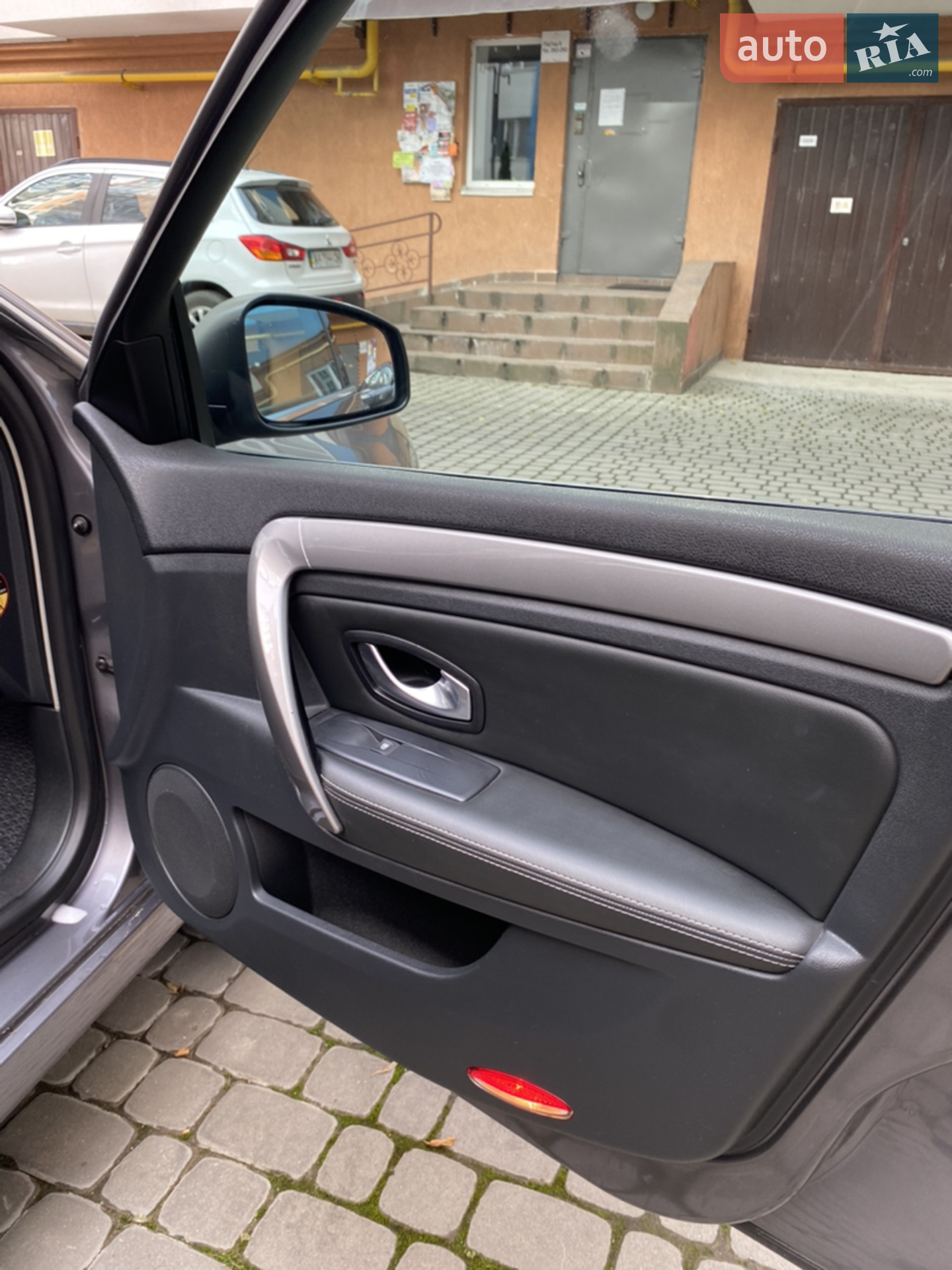 Renault Laguna 2011 VIN VF1BT1R0645407837 фото оголошення 16 з 19