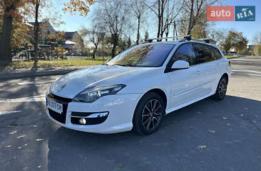 Універсал Renault Laguna 2011 в  фото 33 Універсал Renault Laguna 2011 в