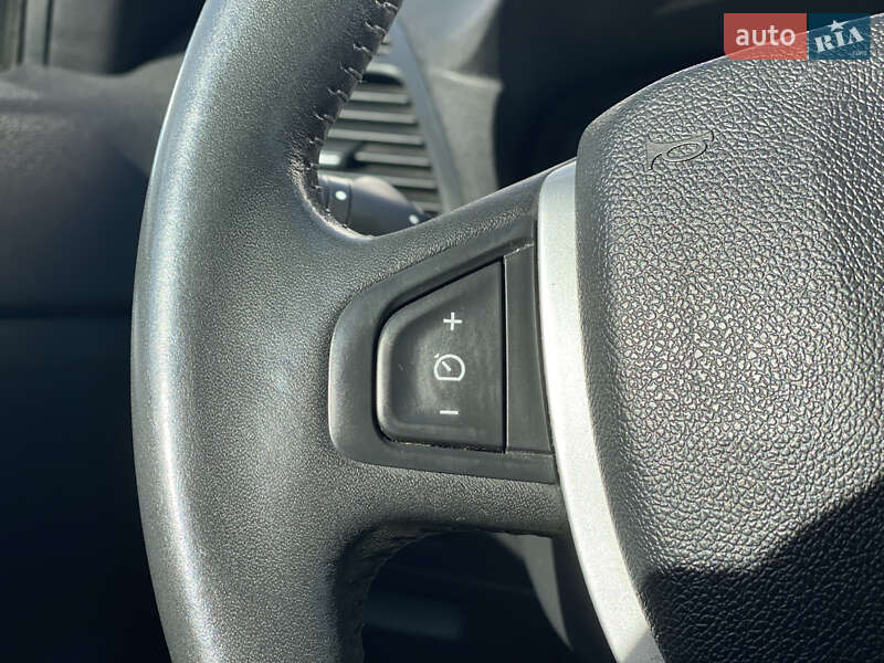 Ліфтбек Renault Laguna 2009 в Луцьку