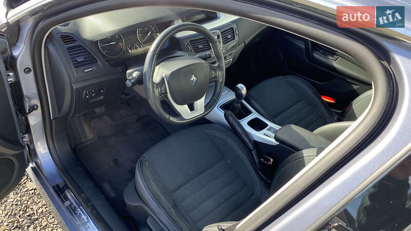 Ліфтбек Renault Laguna 2009 в Луцьку