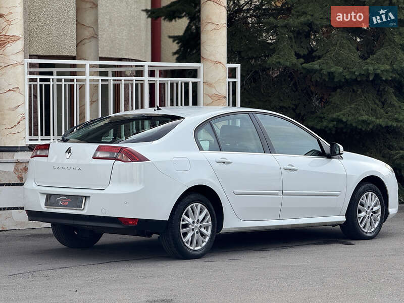 Ліфтбек Renault Laguna 2014 в Тернополі