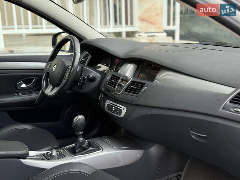 Ліфтбек Renault Laguna 2014 в Тернополі