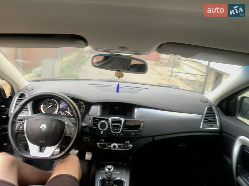 Универсал Renault Laguna 2011 в Львове фото 11 Универсал Renault Laguna 2011 в Львове