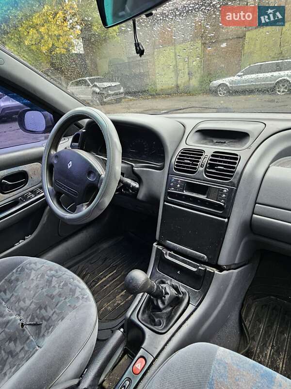 Універсал Renault Laguna 1997 в Києві