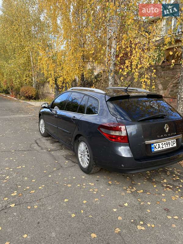 Универсал Renault Laguna 2011 в Киеве