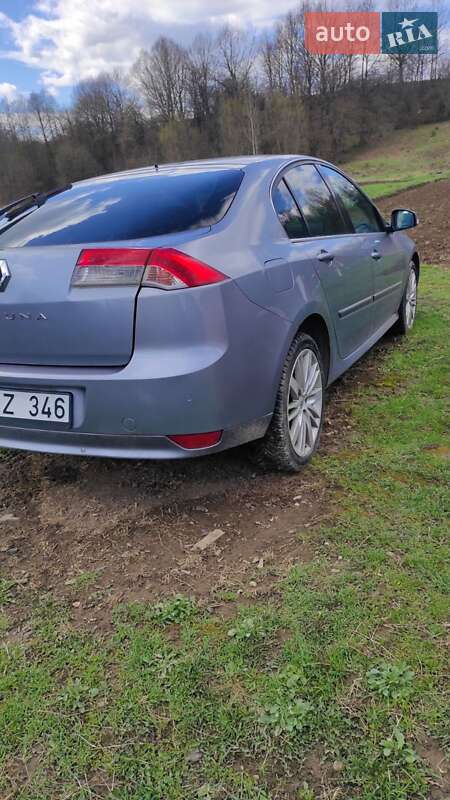 Лифтбек Renault Laguna 2008 в Калуше