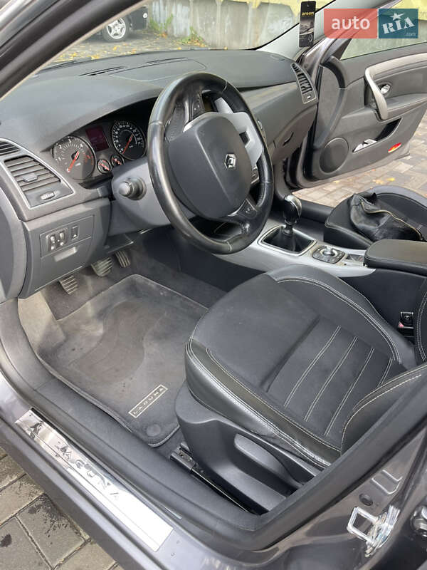 Лифтбек Renault Laguna 2014 в Днепре