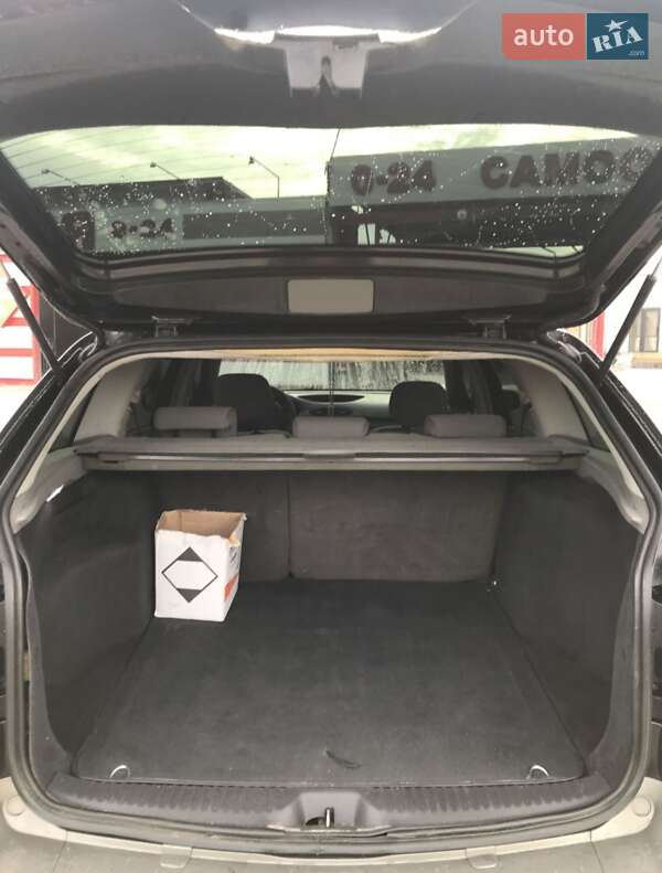 Универсал Renault Laguna 2002 в Черновцах