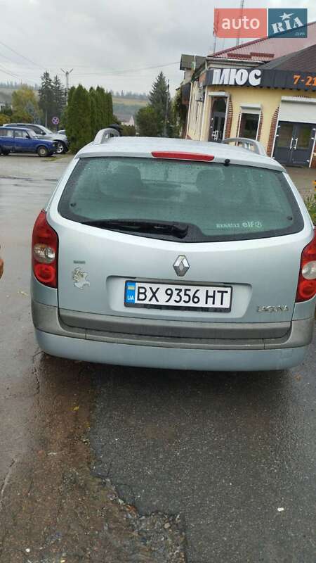 Універсал Renault Laguna 2002 в Новій Ушиці