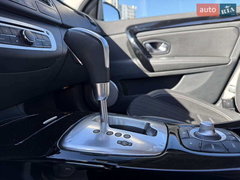 Универсал Renault Laguna 2014 в Киеве фото 11 Универсал Renault Laguna 2014 в Киеве