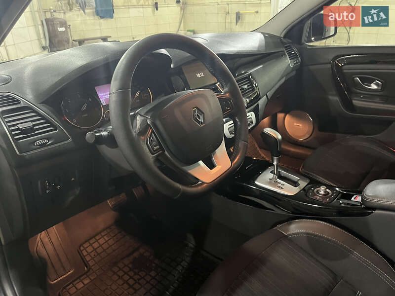 Ліфтбек Renault Laguna 2013 в Києві