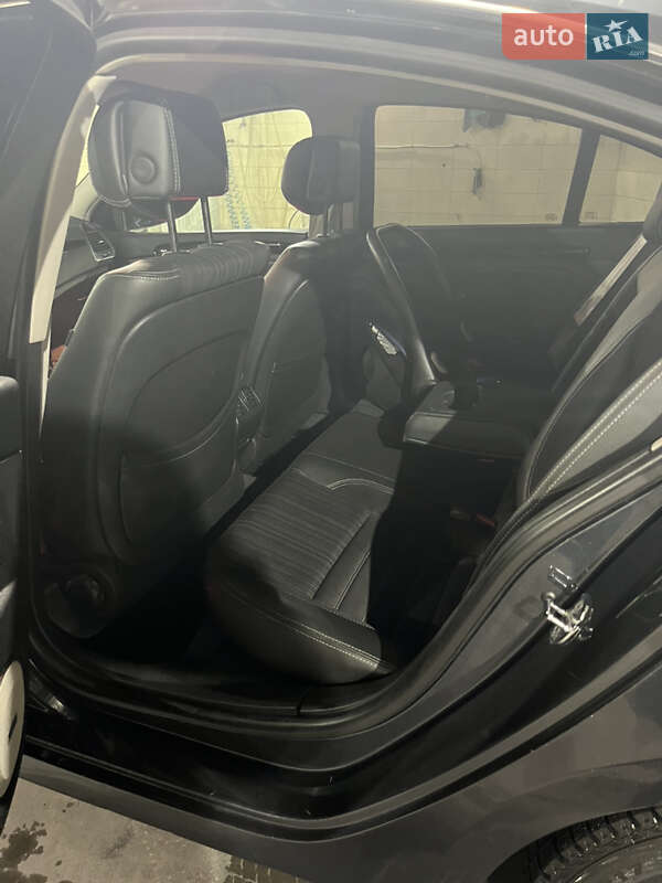 Ліфтбек Renault Laguna 2013 в Києві