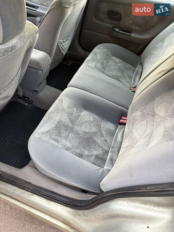 Ліфтбек Renault Laguna 2000 в Харкові фото 5 Ліфтбек Renault Laguna 2000 в Харкові