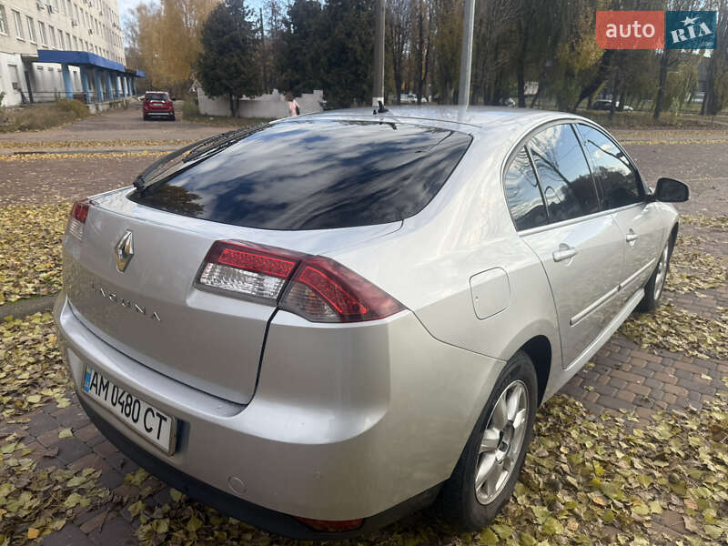 Лифтбек Renault Laguna 2010 в Киеве фото 2 Лифтбек Renault Laguna 2010 в Киеве