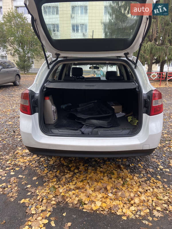 Универсал Renault Laguna 2011 в Полтаве фото 15 Универсал Renault Laguna 2011 в Полтаве
