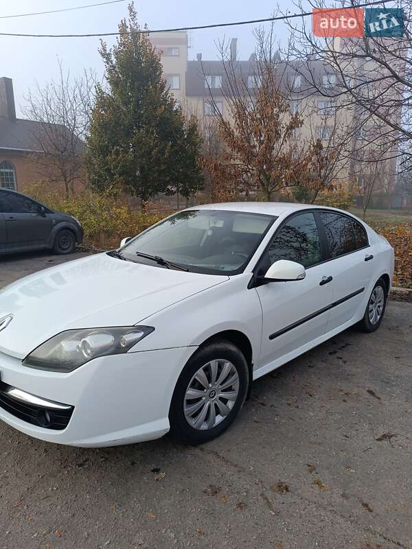 Лифтбек Renault Laguna 2008 в Кропивницком