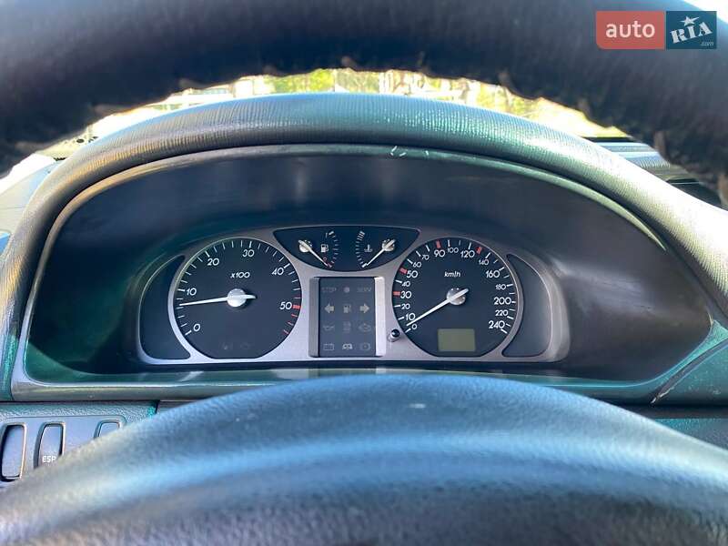 Лифтбек Renault Laguna 2001 в Коломые фото 16 Лифтбек Renault Laguna 2001 в Коломые
