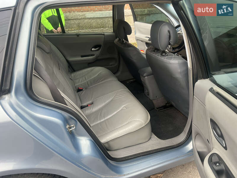 Универсал Renault Laguna 2003 в Сумах фото 20 Универсал Renault Laguna 2003 в Сумах