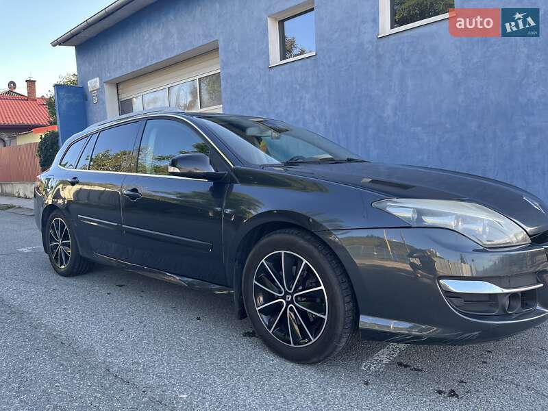 Универсал Renault Laguna 2012 в Ужгороде