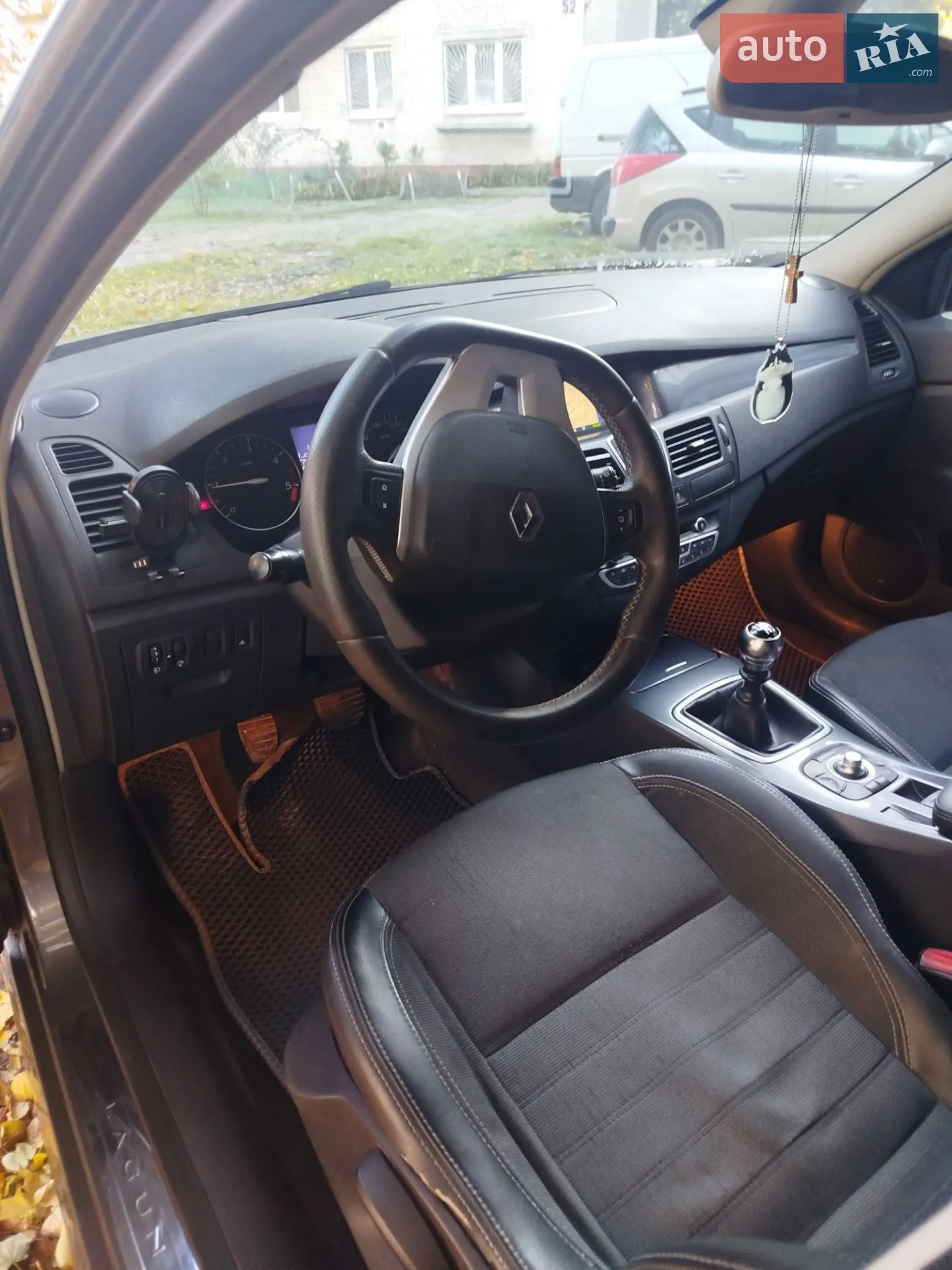 2010 Renault Laguna - мініатюра 11