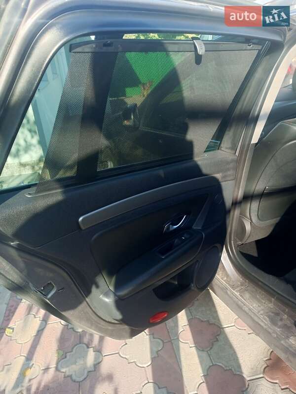 Універсал Renault Laguna 2012 в Умані