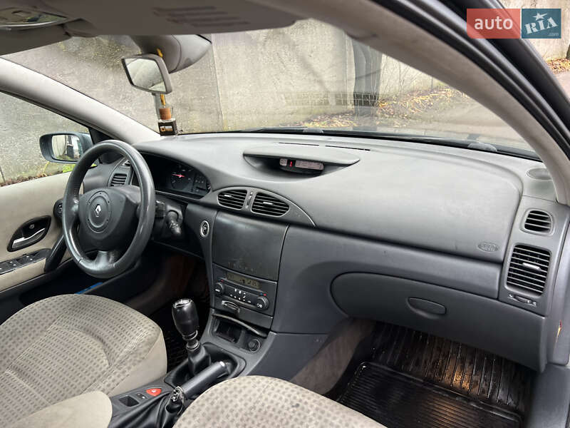 Лифтбек Renault Laguna 2003 в Житомире
