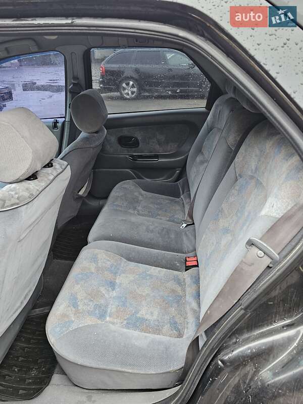 Универсал Renault Laguna 1997 в Киеве фото 4 Универсал Renault Laguna 1997 в Киеве