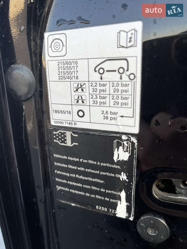 Універсал Renault Laguna 2011 в Львові фото 26 Універсал Renault Laguna 2011 в Львові