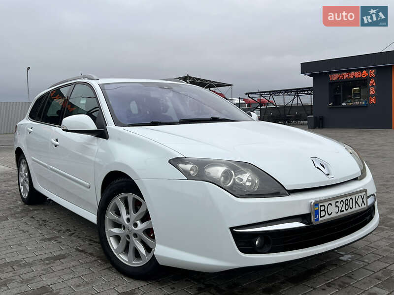 Універсал Renault Laguna 2010 в Лопатині