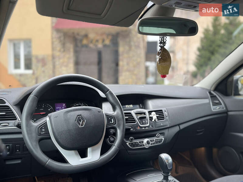 Универсал Renault Laguna 2011 в Тернополе