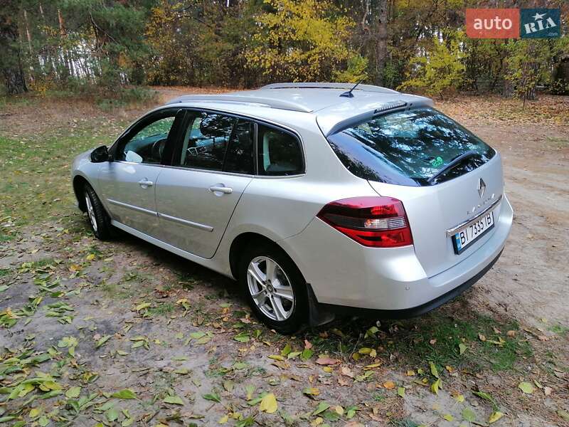 Универсал Renault Laguna 2011 в Полтаве фото 5 Универсал Renault Laguna 2011 в Полтаве