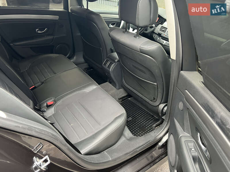 Универсал Renault Laguna 2011 в Жмеринке фото 11 Универсал Renault Laguna 2011 в Жмеринке